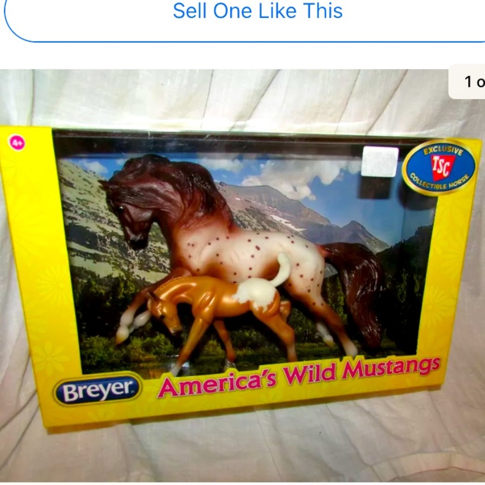 Breyer American wild mustang horses